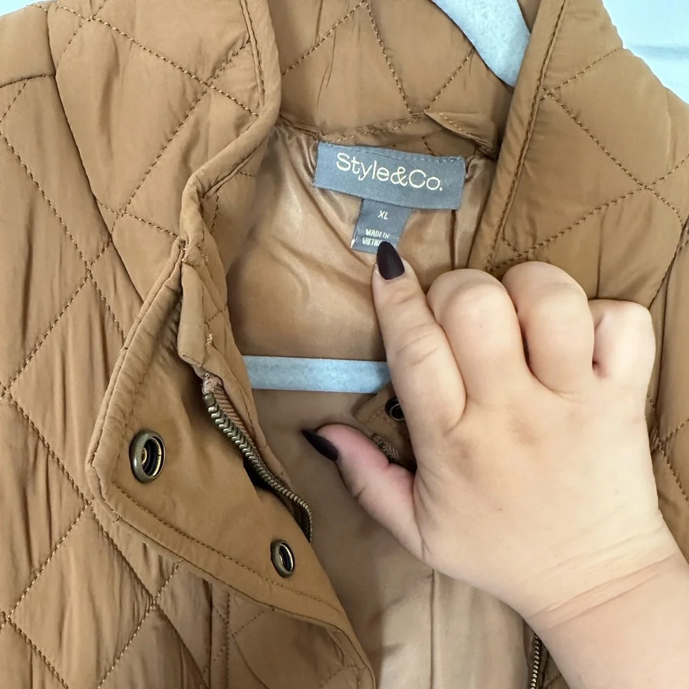 Quilted Button Front Jacket - Picture 2 of 6